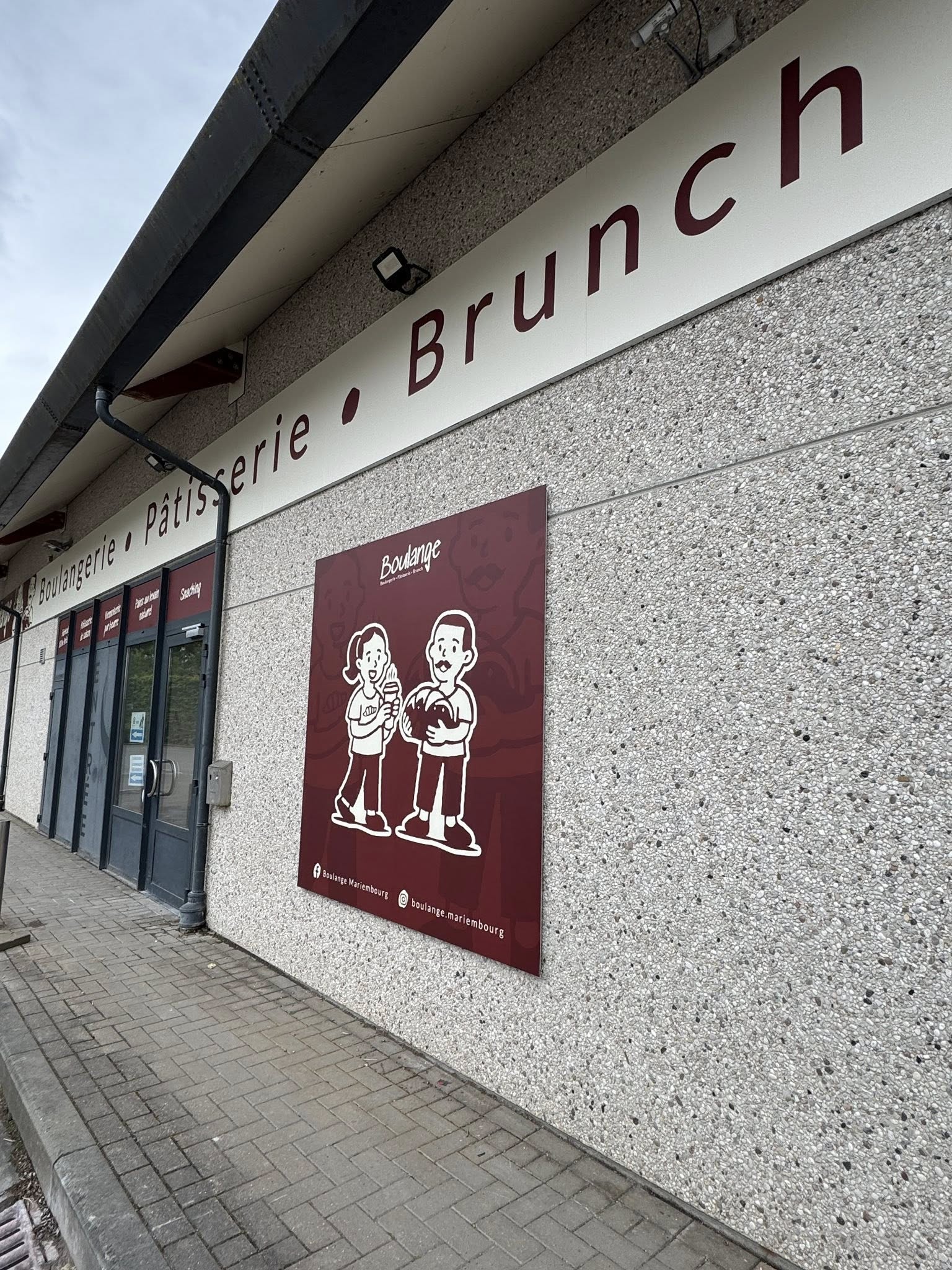 Signalétique & habillage façade – Boulange Mariembourg — image 2
